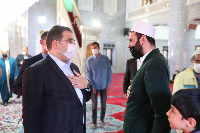 Başkan Canpolat, İşçilerle Bayramlaştı