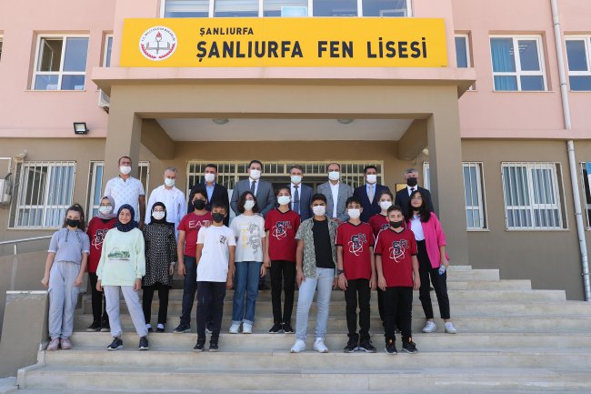 Başkan Canpolat, Eğitim Yılının İlk Dersinde Öğrencilerle Buluştu