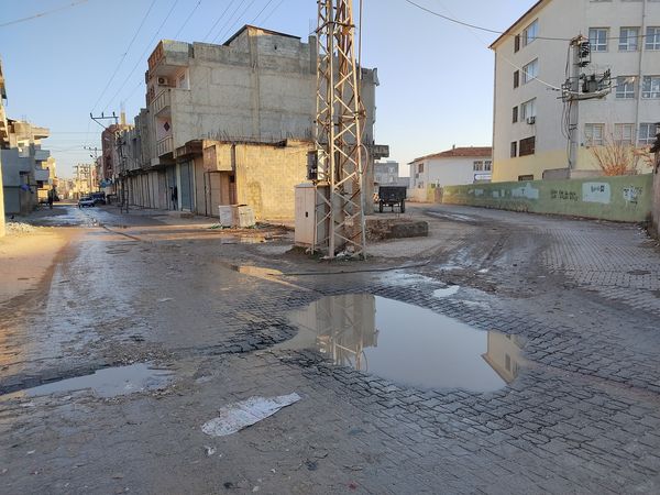 Suruç’ta öğrencilerin yol çilesi!
