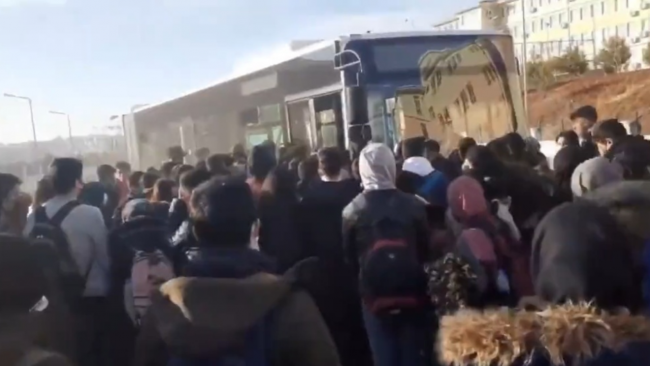 Urfa’da toplu taşıma işkencesi: CHP’li başkandan tepki