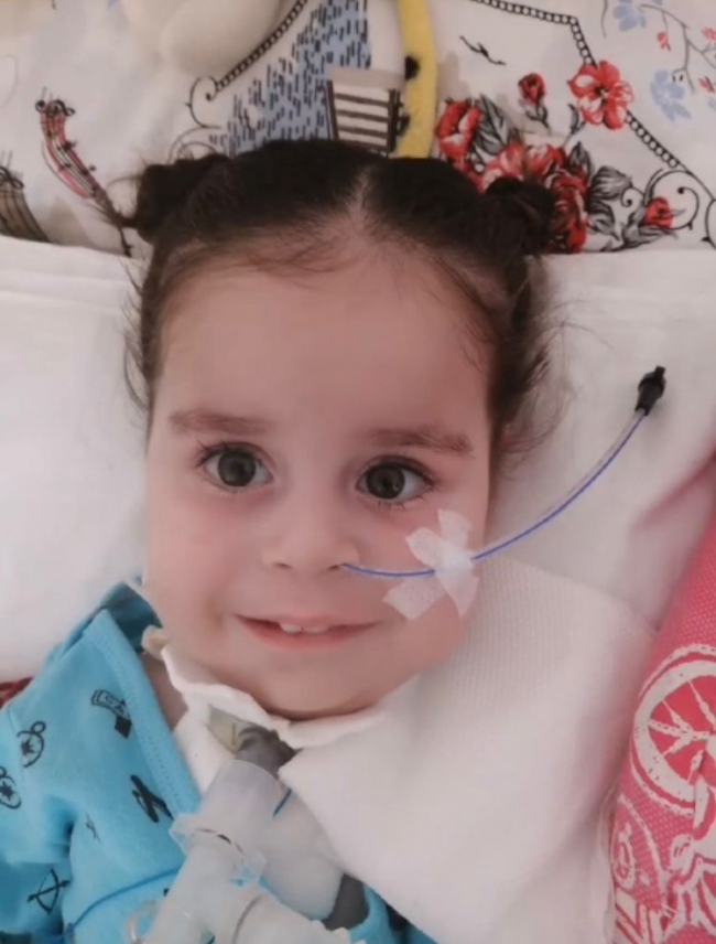 Gaziantep'te SMA hastası minik Ebrar, yardım bekliyor!