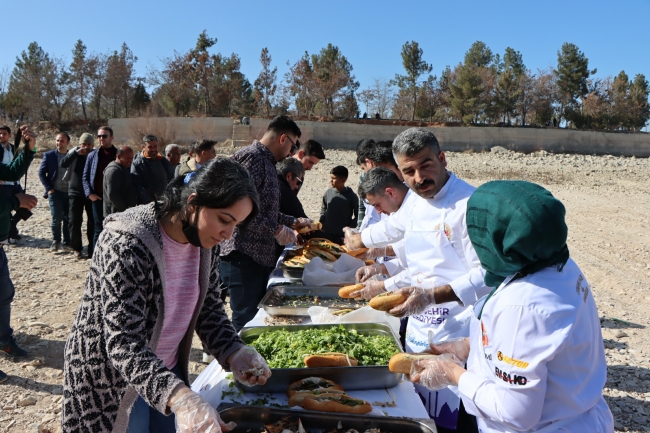  Urfa’da balık tutma yarışması düzenlendi