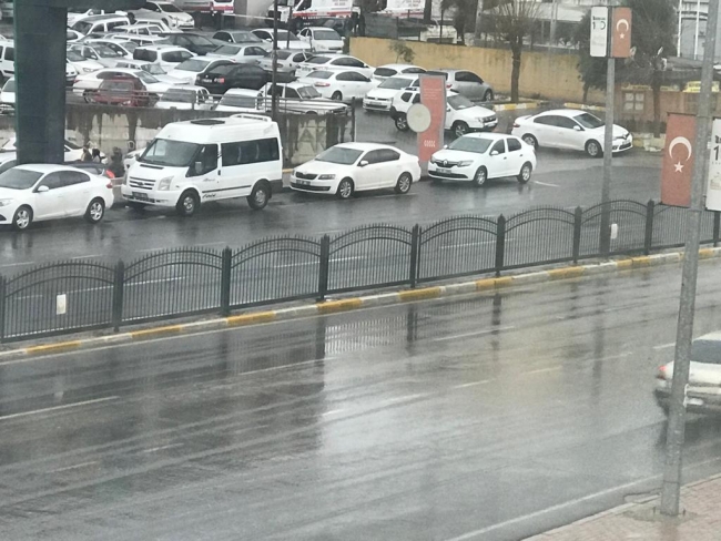 Urfa sağanak yağmura teslim oldu!