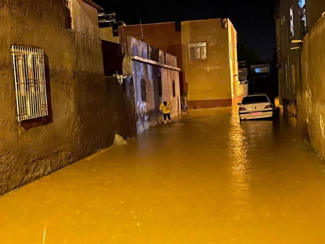 Hilvan'ı sel vurdu! Yaralar sarılıyor