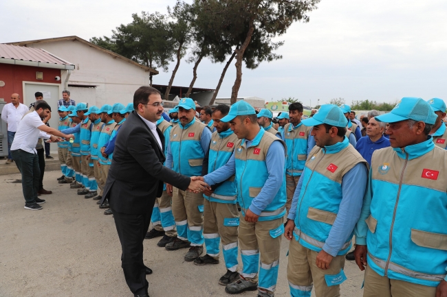 Başkan Canpolat temizlik işleri personelleriyle bayramlaştı