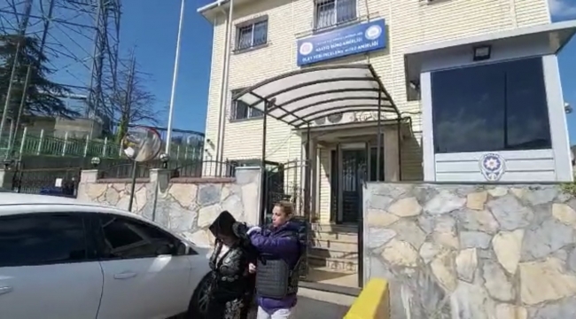 Eltisini Sokak ortasında tabancayla ağzından vurdu