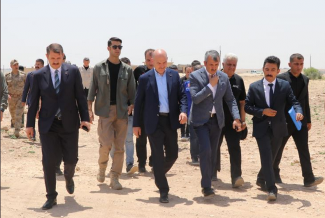 İçişleri Bakanı Soylu ile Vali Ayhan Suriye'de