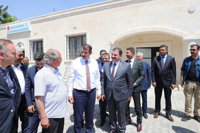 Vali Ayhan: Başkan Canpolat'ı hizmetlerinden dolayı tebrik ediyorum