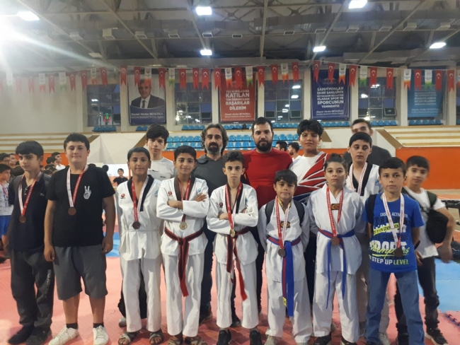 Eyyübiye’den 10 minik Türkiye Şampiyonasına katılacak