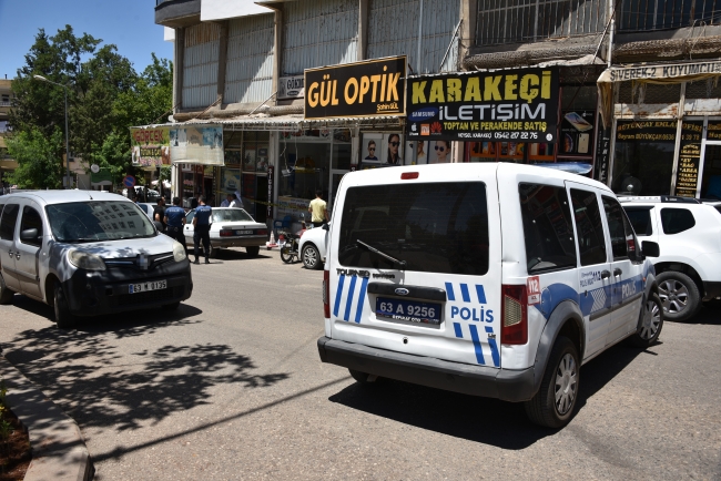 Şanlıurfa’da Sokak ortasında silahlı kavga: 1 yaralı