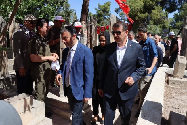 ŞANLIURFA'DA 15 TEMMUZ ŞEHİTLERİ ANILDI