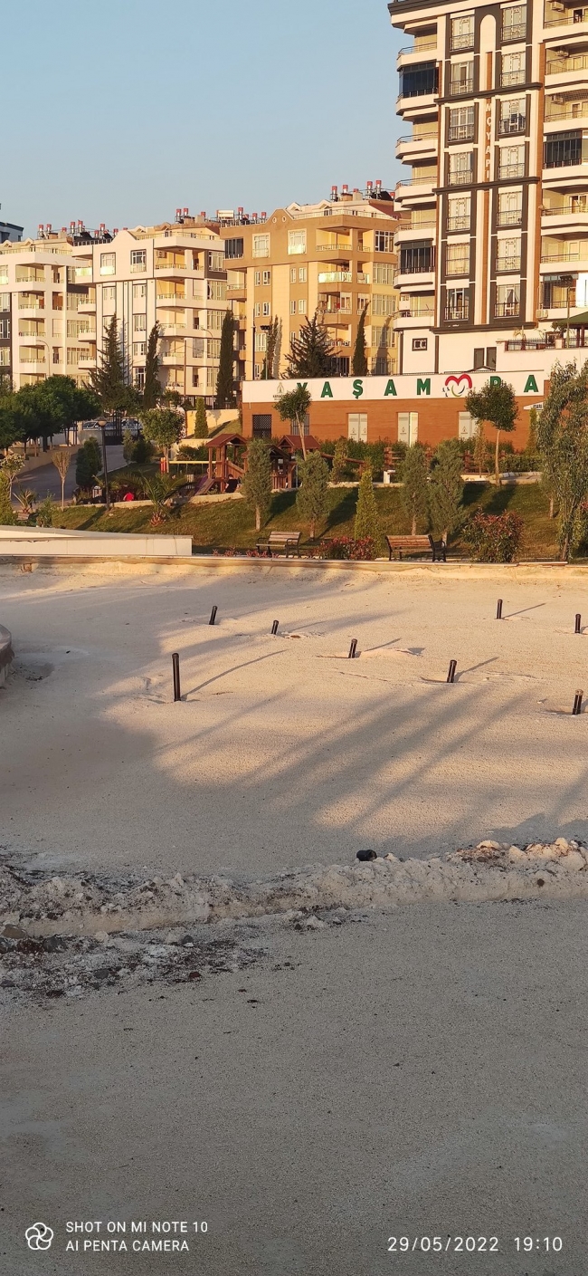 KARAKÖPRÜ'DE Kİ PARKIN SON HALİ TEPKİLERE NEDEN OLDU!