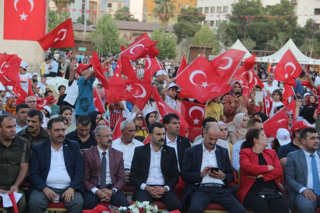 ŞANLIURFA'DA 15 TEMMUZ DEMOKRASİ VE MİLLİ BİRLİK GÜNÜ
