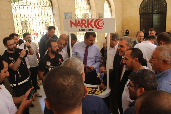 ŞANLIURFA POLİSİ UYUŞTURUCU BAĞIMLIĞINA DİKKAT ÇEKTİ