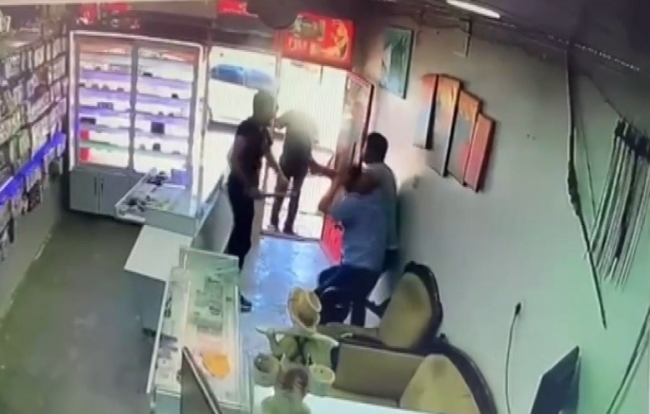 URFA'DA SATIRLI VE KESERLİ SALDIRI KAMERADA