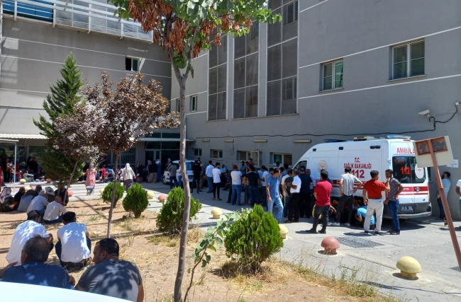 URFA'DA ÜZERİNE DEMİR DÜŞEN İNŞAAT İŞÇİSİ FECİ ŞEKİLDE HAYATINI KAYBETTİ