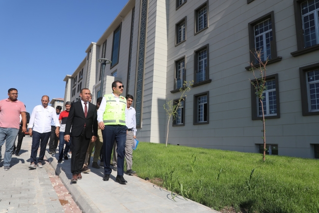 VALİ AYHAN GEZİ VE İNCELEMELERİNİ SÜRDÜRÜYOR