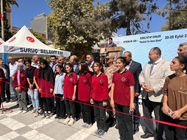 SURİYE SINIRININ SIFIR NOKTASI İLK DEFA KİTAP FUARINA EV SAHİPLİĞİ YAPIYOR