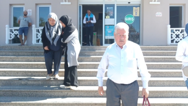 EŞİNİ, KAYINPEDERİNİ VE KAYINVALİDESİNİ BIÇAKLAMIŞ, 3 KEZ MÜEBBET HAPSİ İSTENDİ