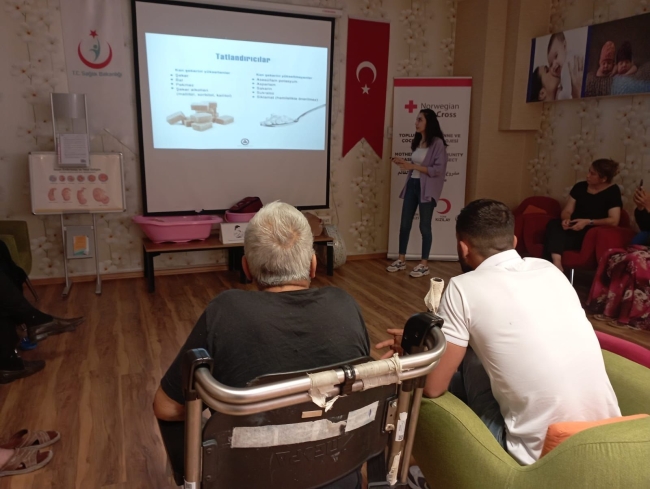 Diyabet tedavisinin en önemli basamağı eğitimdir.
