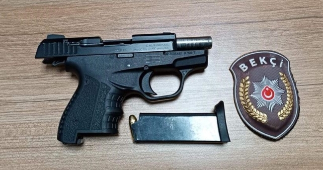 Elazığ’da 24 yıl kesinleşmiş hapis cezası bulunan 3 zanlı tutuklandı