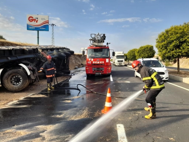 TIR TOPRAĞA OK GİBİ SAPLANDI