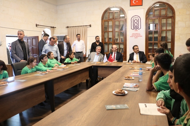 ŞURKAV KİTAPHANESİ AÇILDI