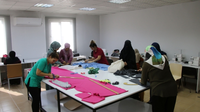 HALİLİYE BELEDİYESİNDE KADINLAR İÇİN KURS DÖNEMİ BAŞLADI
