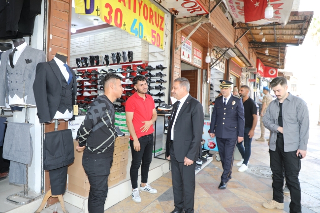 VALİ ŞILDAK ESNAFIN TALEPLERİNİ DİNLEDİ