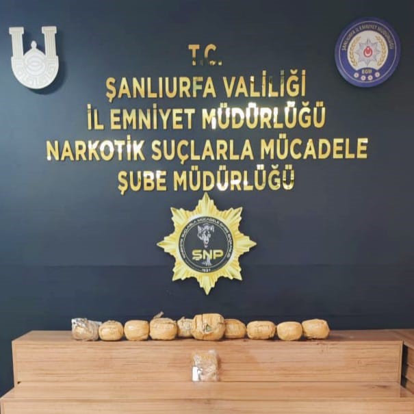 UYUŞTURUCUYA ÜÇ AYRI OPERASYON
