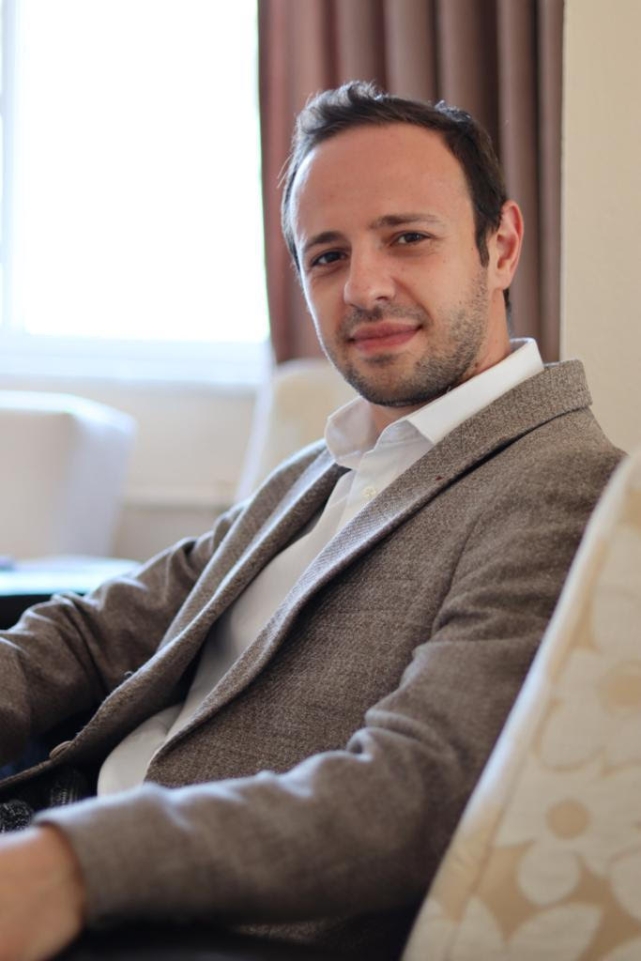 FEDAKÂRLIĞIN BEDELİ: HAYAL KIRIKLIĞI