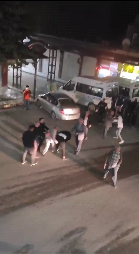 ŞANLIURFA'DA BIÇAKLI KAVGA