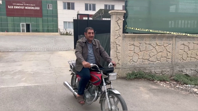 MOTOSİKLETİN ÇALINMA ANI KAMERAYA YANSIDI