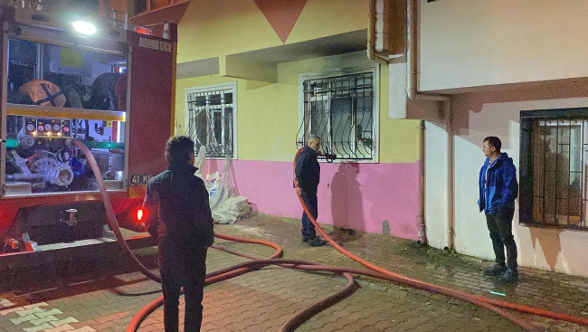 EV SAHİBİNE KIZDI, EVİ KUNDAKLADI