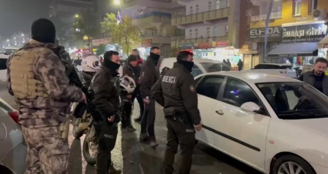 ŞANLIURFA'DA GÜVENLİ ŞEHİR UYGULAMASI: 25 GÖZALTI