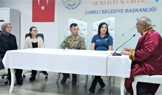 ÜNİFORMALI NİKAH TARTIŞMASININ TAŞINDIĞI YARGIDAN SÜRPRİZ KARAR ÇIKTI