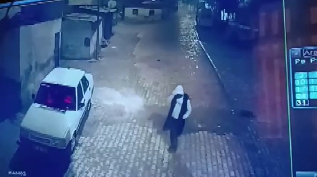 MOTOSİKLET HIRSIZLIĞI KAMERADA