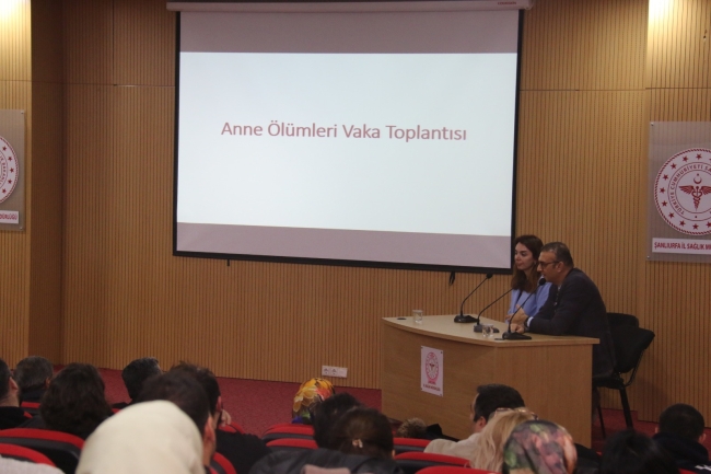 ANNE ÖLÜMLERİNİ ÖNLEMEK İÇİN TOPLANDILAR
