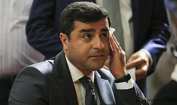 TUTUKLU SELAHATTİN DEMİRTAŞ'IN ACI GÜNÜ!