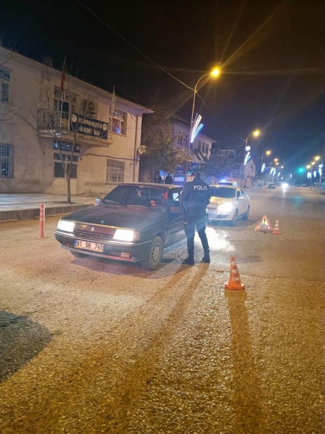 KESİNLEŞMİŞ HAPİS CEZASI BULUNAN 5 ŞÜPHELİ YAKALANDI
