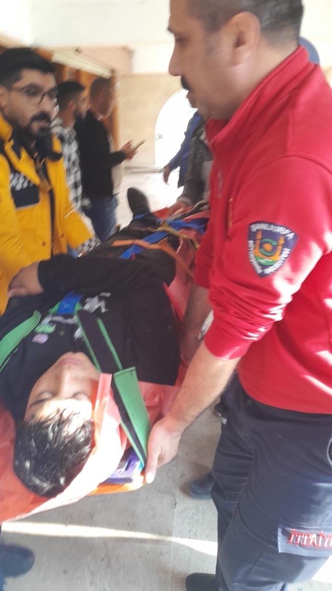3 METRE DERİNLİĞİNDEKİ RÖGARA DÜŞEN ÇOCUK KURTARILDI