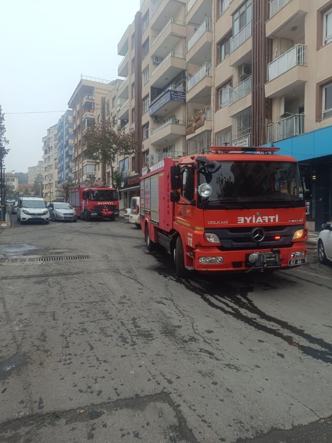 SİLİKON TABANCASINDAN ÇIKAN YANGINDA 1 ÇOCUK YARALANDI
