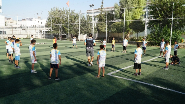 HALİLİYE BELEDİYESİ İLE GENÇLER SPOR ALIŞKANLIĞI KAZANIYOR
