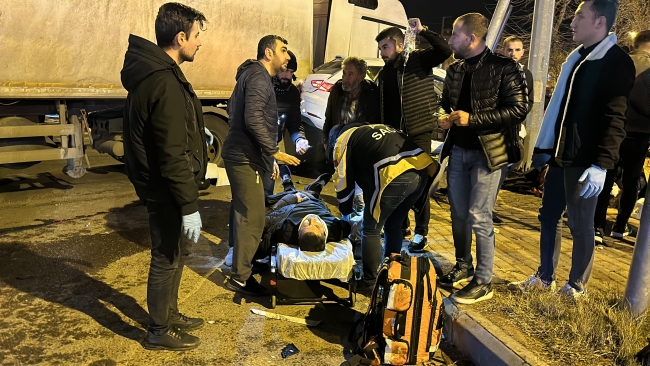 SİVEREK’TE TIR İLE OTOMOBİL ÇARPIŞTI: 1 ÖLÜ, 4 YARALI