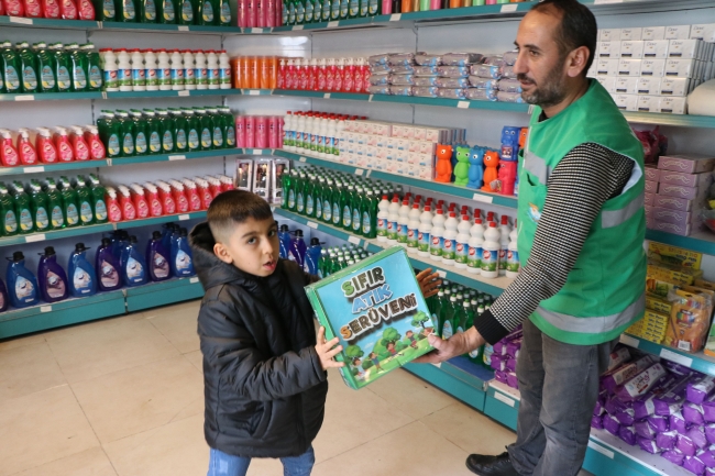 HALİLİYE BELEDİYESİNDEN “ATIĞINI GETIR KARNE HEDIYENI GÖTÜR” UYGULAMASI