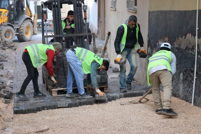HALİLİYE’DE ÜST YAPI ÇALIŞMALARI HUMMALI ŞEKİLDE SÜRDÜRÜLÜYOR