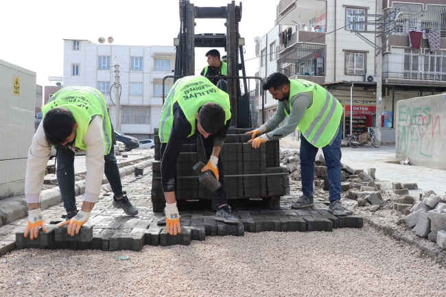 HALİLİYE’DE ÜST YAPI ÇALIŞMALARI HUMMALI ŞEKİLDE SÜRDÜRÜLÜYOR