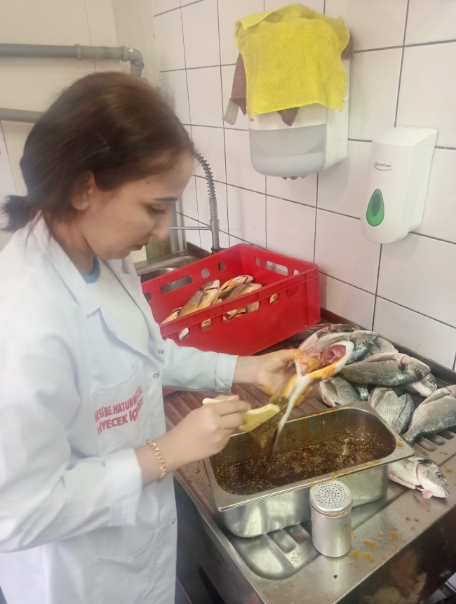 SİVEREKLİ ÖĞRENCİLER AVRUPA’DA STAJ GÖRDÜ
