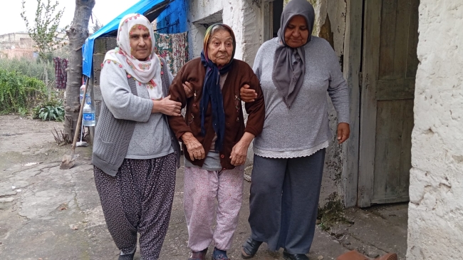 "EV AKIYOR, HALIMIZ YOK, KİLİMİMİZ YOK, YİYECEK EKMEĞİMİZ YOK"