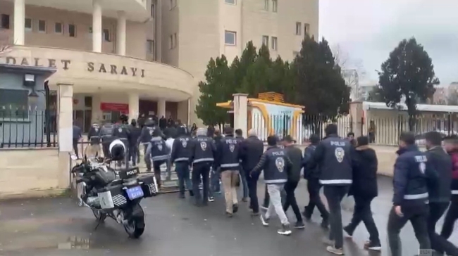 SİLAH TİCARETİ OPERASYONUNDA 8 TUTUKLAMA